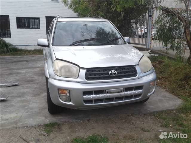 Разбор на запчасти Toyota RAV 4 2000-2005