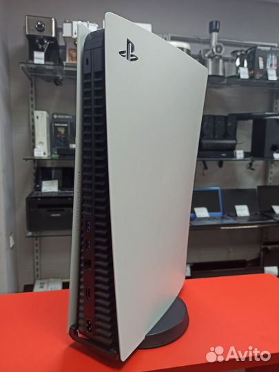 Игровая приставка Sony Playstation 5