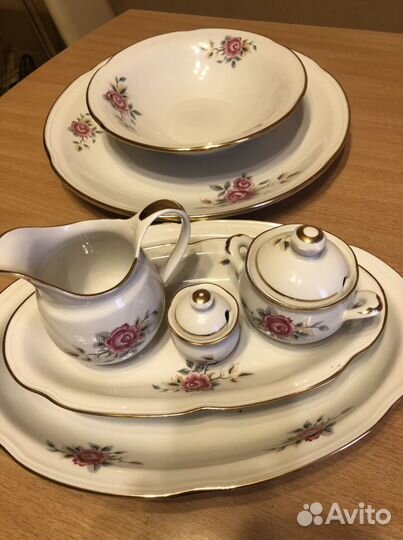 Сервиз столовый