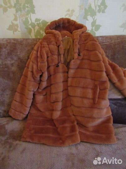 Шубка новая 46 48
