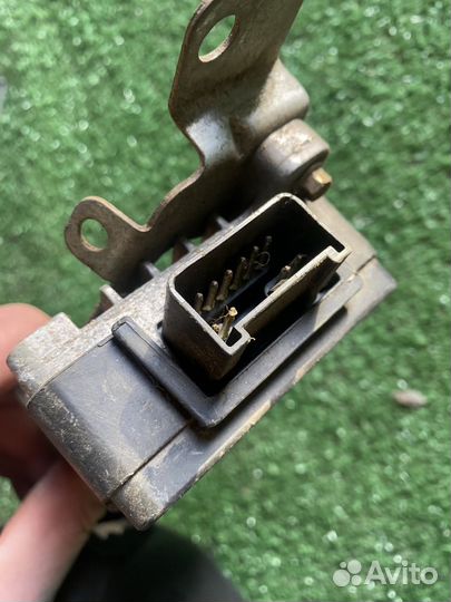 Реле топливного насоса Ford focus 1