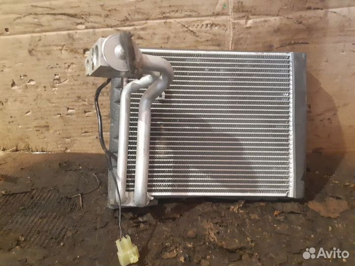 Радиатор кондиционера салонный Suzuki SX4