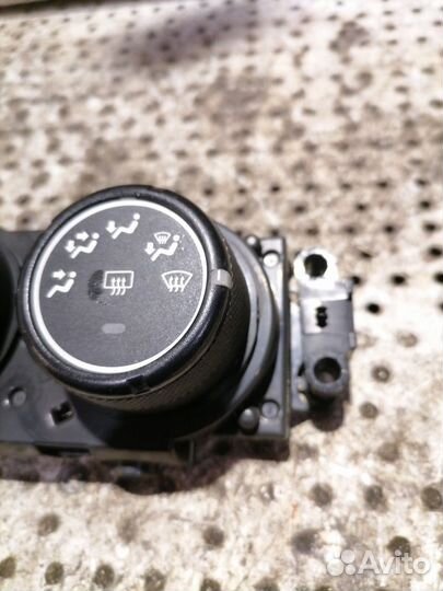 Блок управления печкой Mitsubishi Lancer