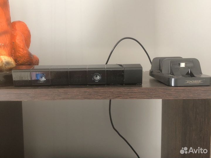 Sony playstation 4 PS4 pro 1tb с играми