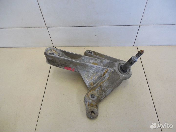Кронштейн кпп Logan 2005-2014