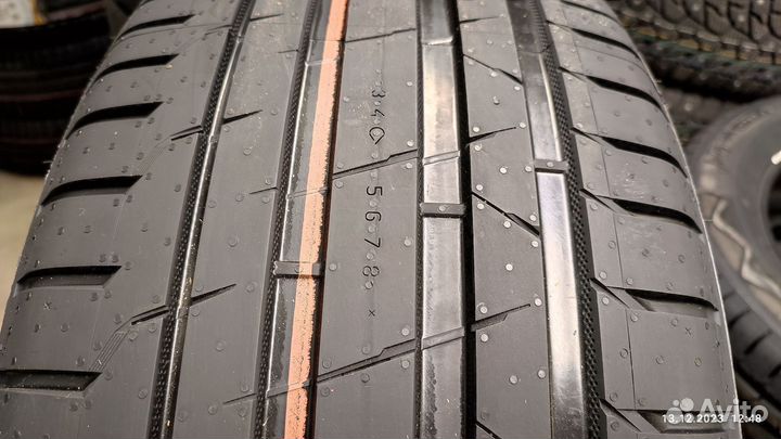 Nokian Tyres Hakka Black 2 SUV 235/55 R19 105W