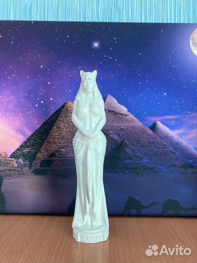 Богиня египетская кошка Бастет