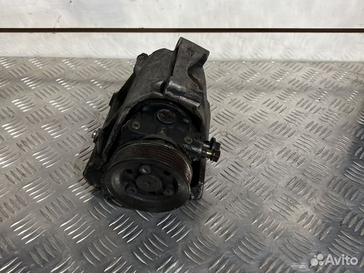 Насос гур audi v8 c4