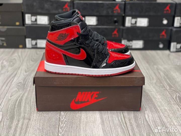 Кроссовки Air Jordan 1 Patent Bred (41-45)