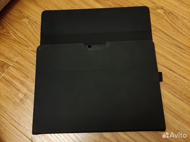 Microsoft surface 8 чехол