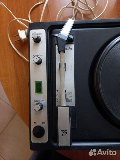 Электрофон Концертный 304 проигрыватель пластинок