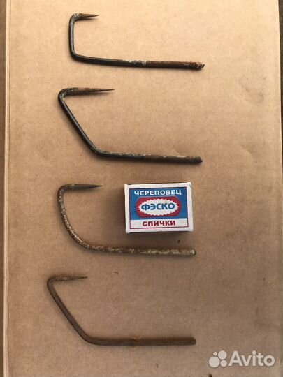 Крючки рыболовные