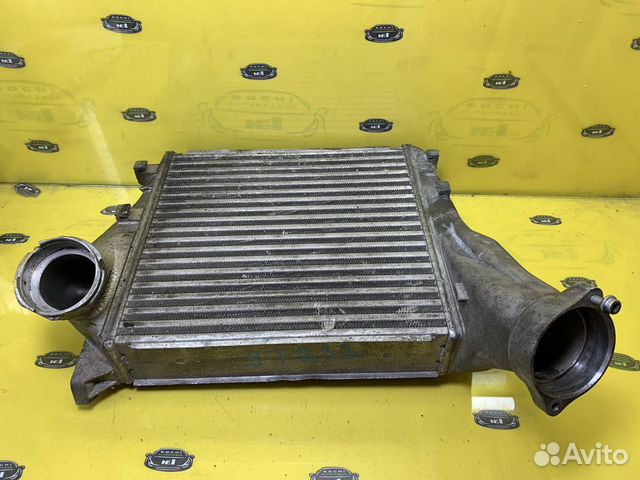 Интеркулер Левый Porsche Cayenne Turbo 957 958