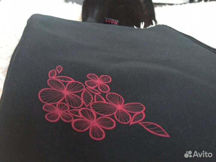 Чехол и сумка для ноутбука, планшета avon