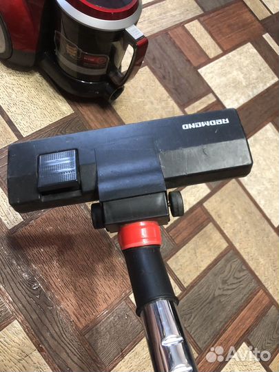 Пылесос redmond