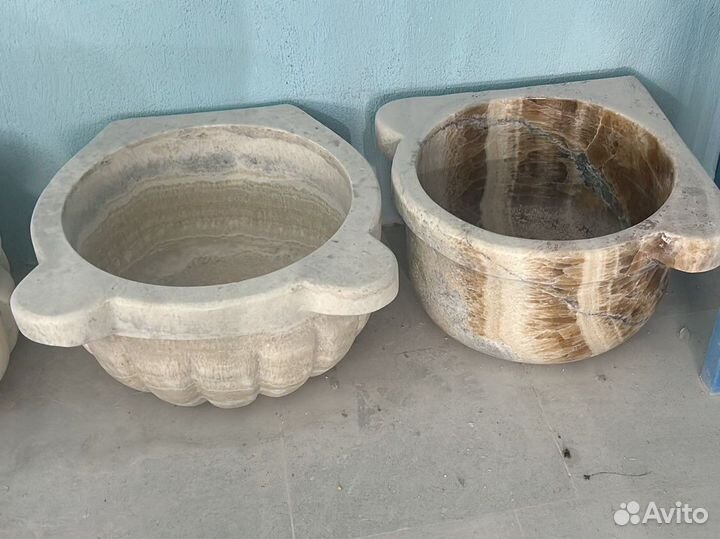 Курны из мрамора