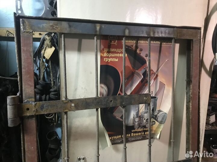 Дверь решетка металлическая