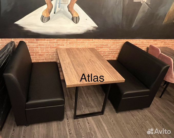 Диван для кафе