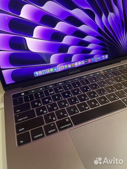 Apple MacBook Pro 13 2017 Touch Bar