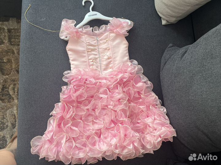 Платье нарядное