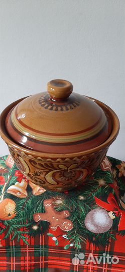 Керамический горшок с крышкой