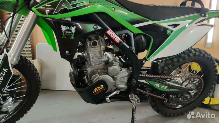 Мотоцикл Эндуро 250 куб.вод.охл