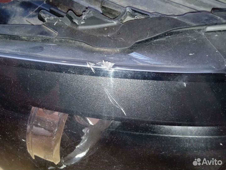 Фара передняя правая VW Polo 5 седан битая