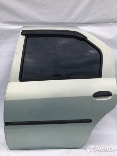 Дверь боковая задняя левая Renault Logan 1 1.4