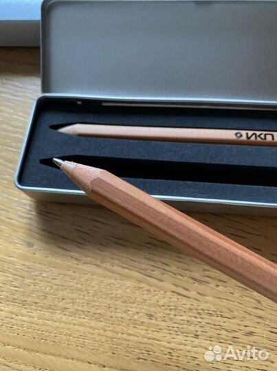 Канцелярский набор: автоматические карандаш и ручк