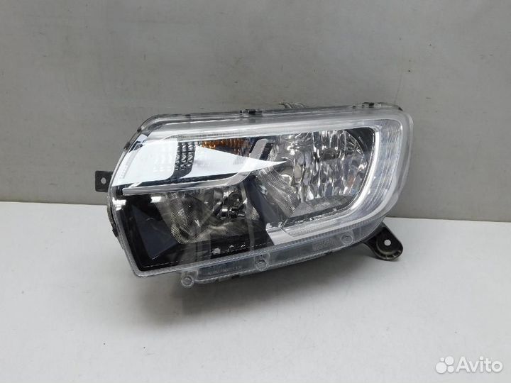 Фара левая Renault Logan/Logan Stepway