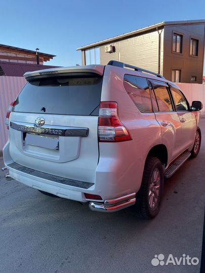 Toyota Land Cruiser Prado 4.0 AT, 2017, битый, 56 000 км