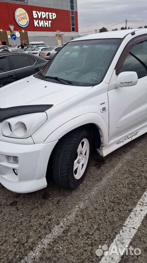 Toyota RAV4 2.0 AT, 2001, 240 000 км