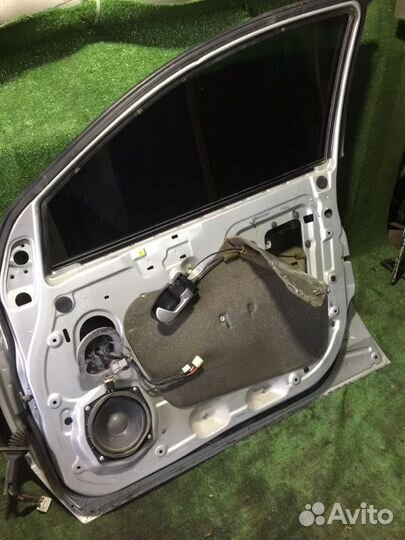 Дверь передняя правая Mitsubishi Galant 9 DJ