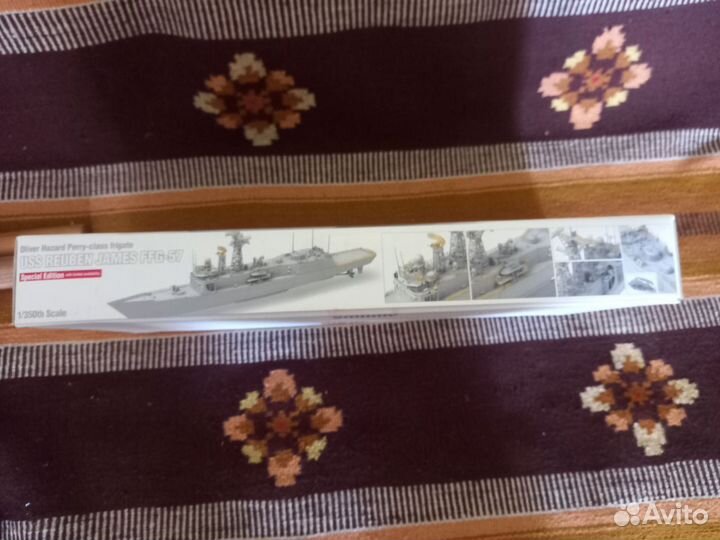 Сборная модель корабля USS Reuben James 1:350