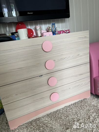 Детскмй гарнитур для девочки