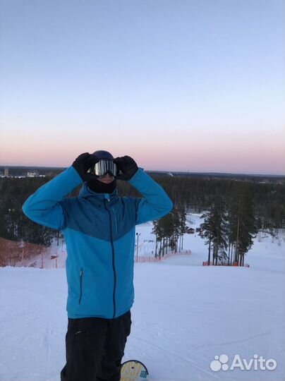 Куртка сноубордичекая