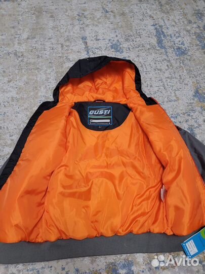 Демисезонная куртка