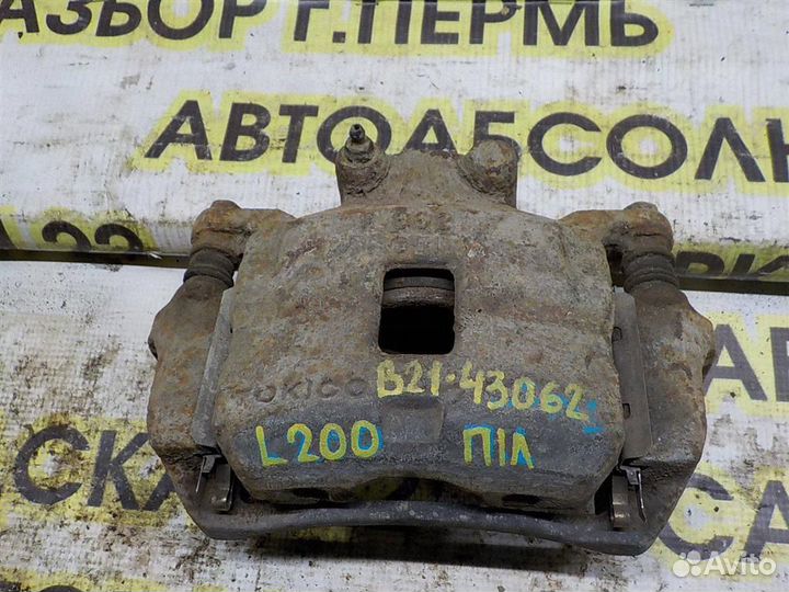 Суппорт передний левый Mitsubishi L200 (KB) 2006