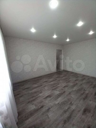 2-к. квартира, 44 м², 1/9 эт.