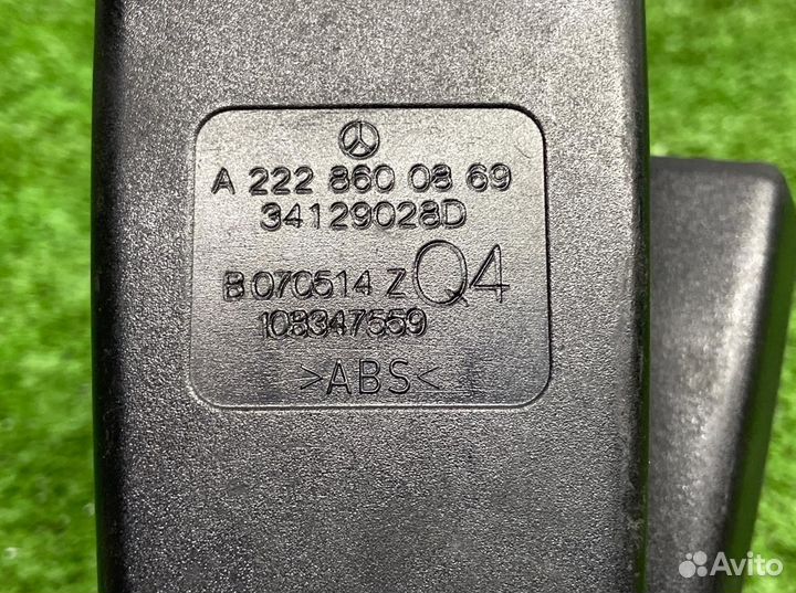 Замок ремня безопасности задний Mercedes-Benz