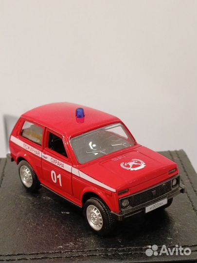 Модель автомобиля ваз 2121 1:50