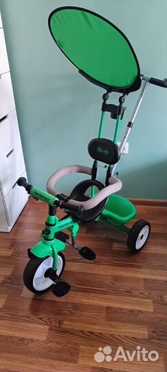 Трехколесный велосипед с ручкой Kreiss