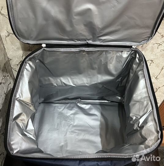 Изотермическая сумка–холодильник 40 л (новая)