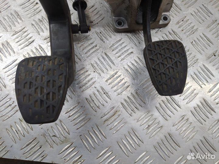 Б/У Узел педальный (блок педалей) Сцепление Газ
