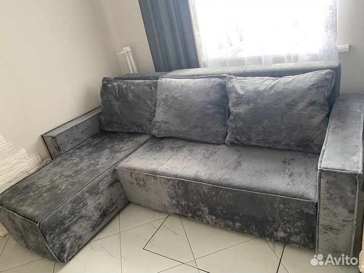 Угловой диван