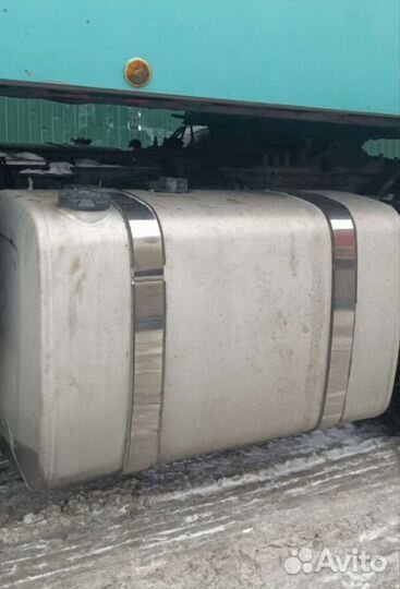 Лента на бак volvo нержавейка