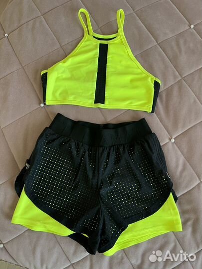 Спортивный костюм, костюм для гимнастики