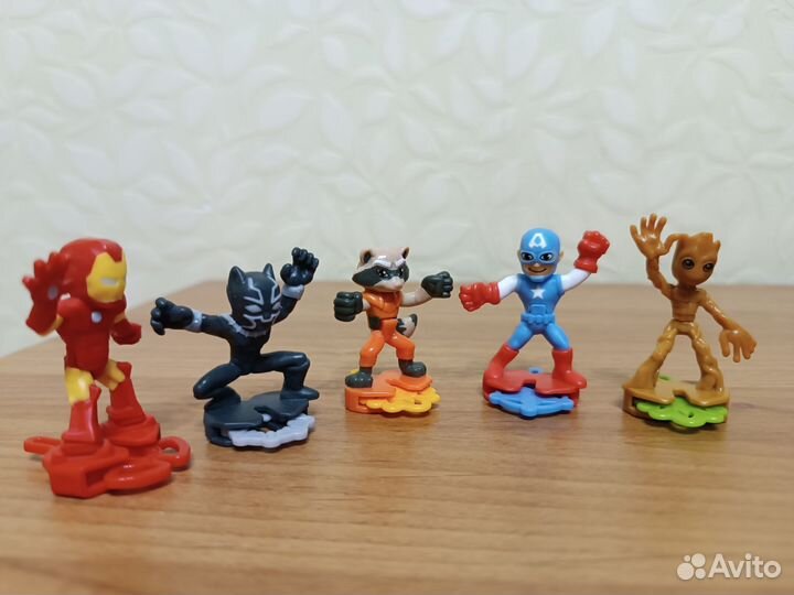 Киндеры marvel