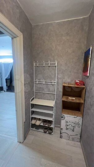 2-к. квартира, 57 м², 1/4 эт.