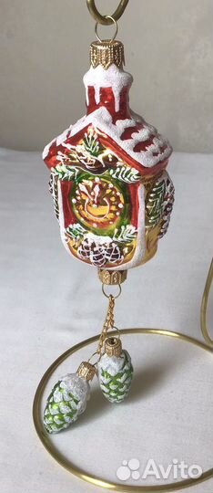 Елочная игрушка Часы Новогодние с шишками Ариель